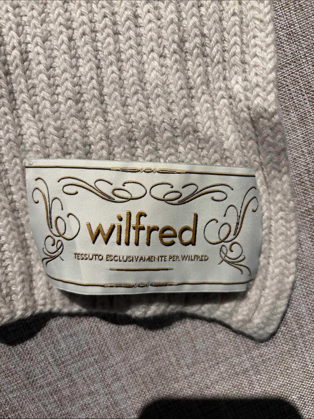 Wilfred Aritzia 100% Merino Wool Ribbed Scarf Oatmeal Quiet Luxury - Picture 4 of 5